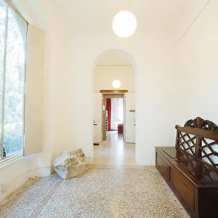 דירה Conti Colosseo Suites *