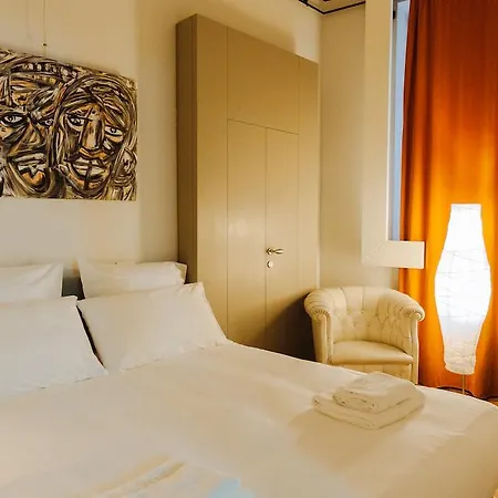 דירה Conti Colosseo Suites רומא